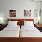 Eviali Apartment Límni