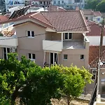 Eviali Λίμνη
